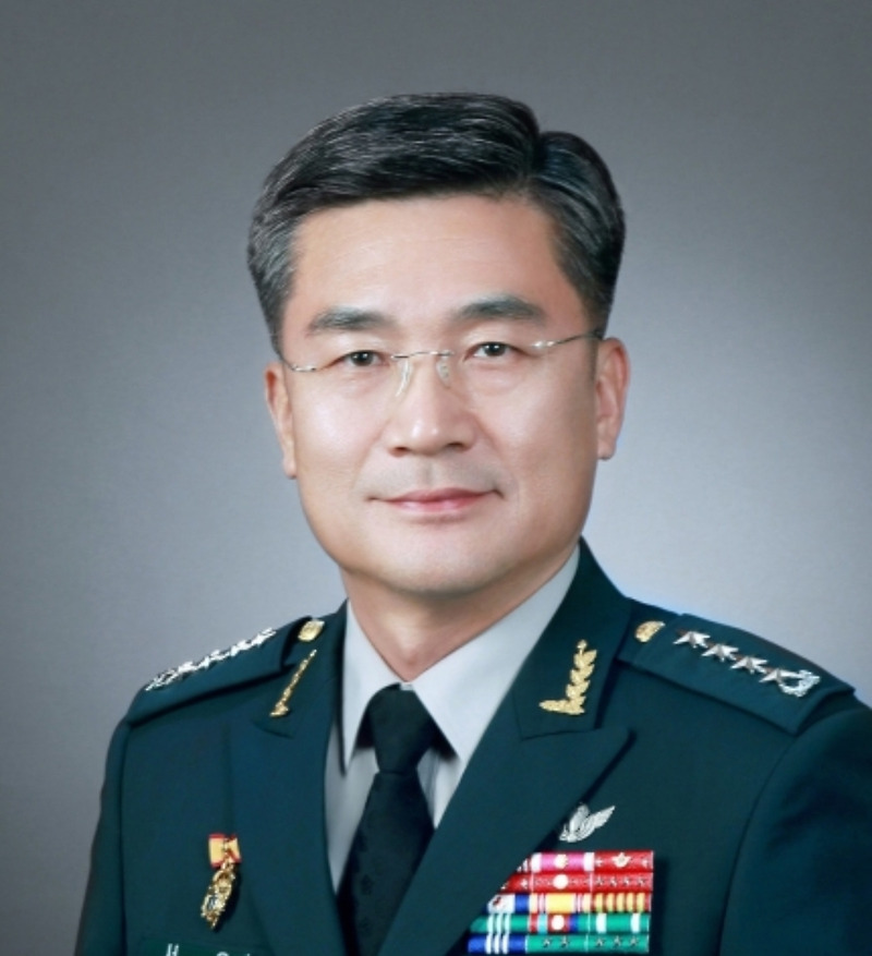 서욱 국방부장관 프로필