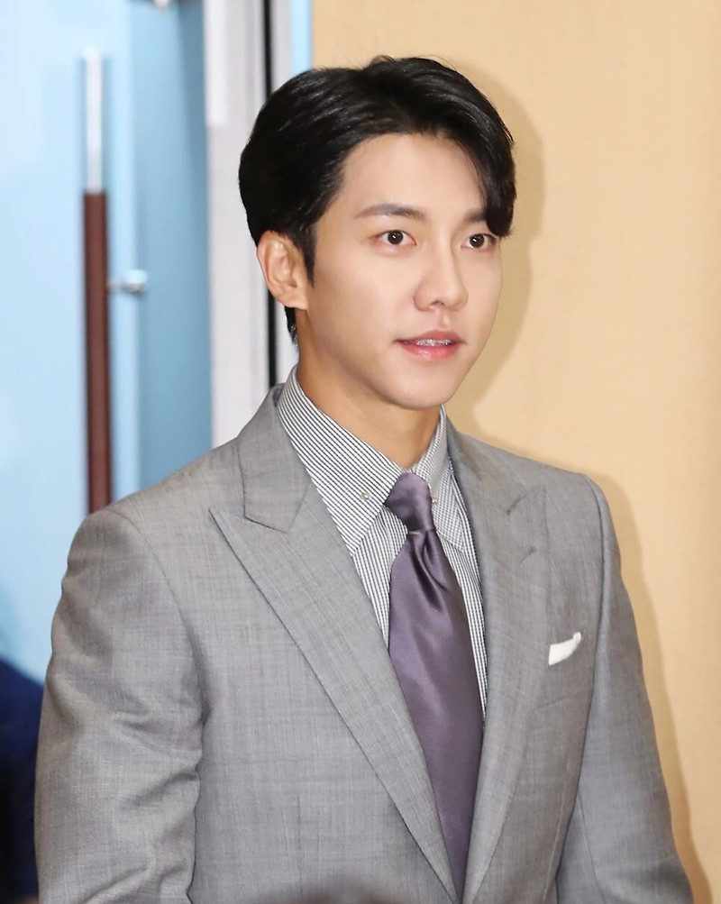 '이다인' 이승기, 그간 열애설에 휘말렸던 여성 연예인들이 재조명 되고 있다