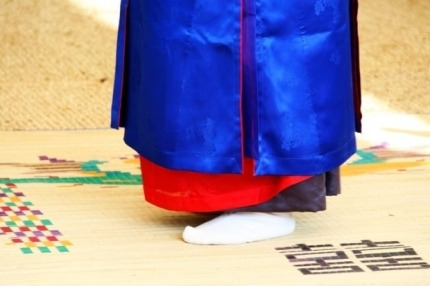8년간 32억 뜯어낸 초등동창  원주 무당 무속인 누구 신상 분식집