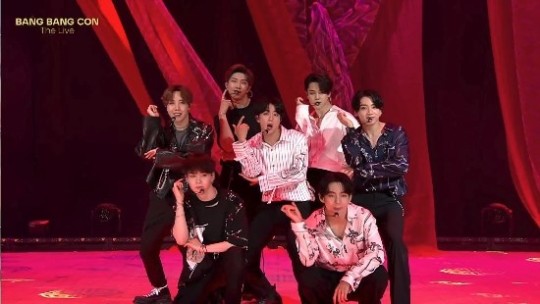 '전세계 75만명 시청' 방탄소년단 '방방콘'으로 공연 새시대 열었다