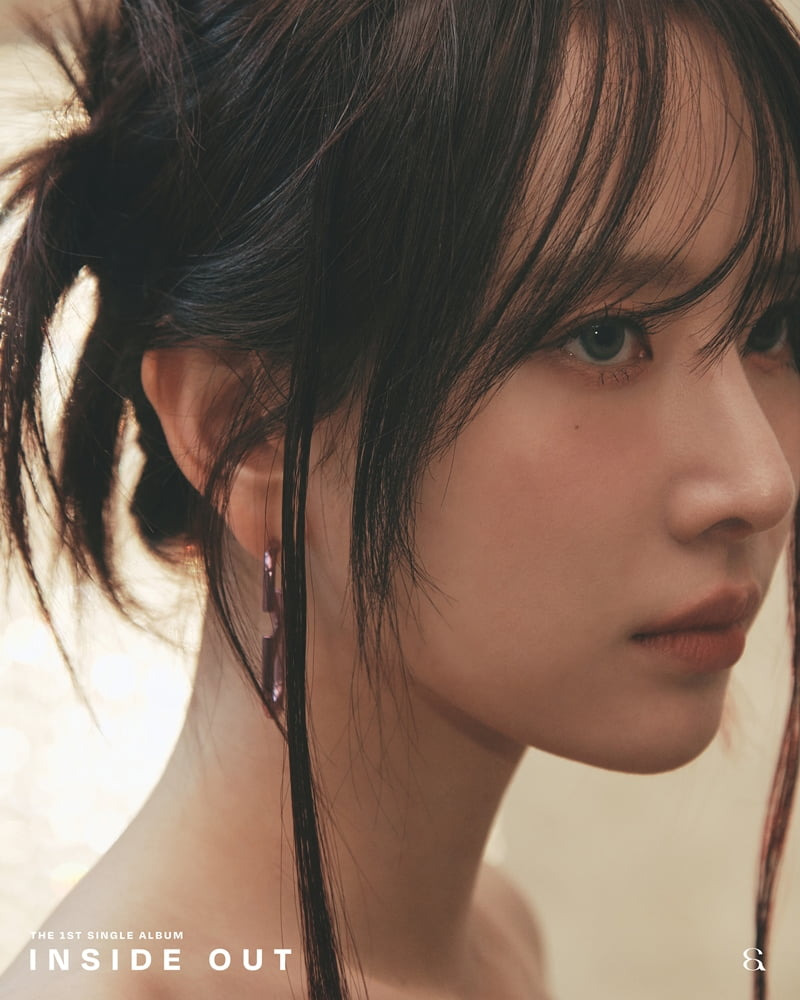 '솔로 출격' 우주소녀 설아, 오프 숄더 의상 입고 고혹미 넘치는 뒤태...놀라운 등근육 