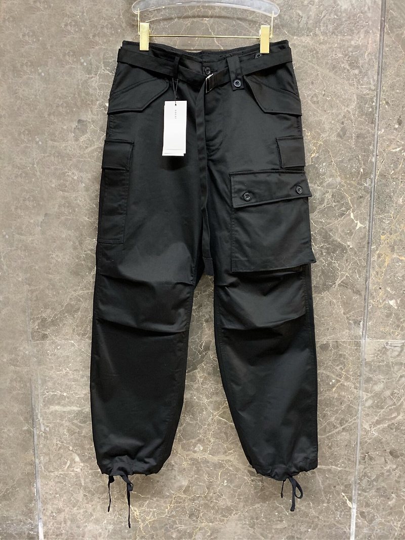 [SACAI] 사카이 스트링 카고 팬츠 블랙