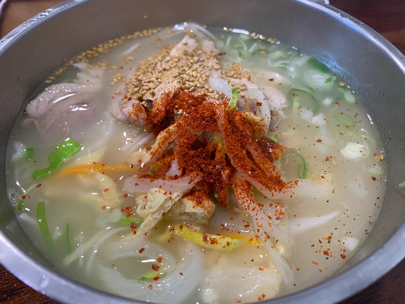 [제주도/로컬맛집] 제주 동문시장 고기국수 맛집! 