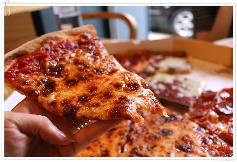미국에서 연인들한테 인기가 많은 4대 피자는?