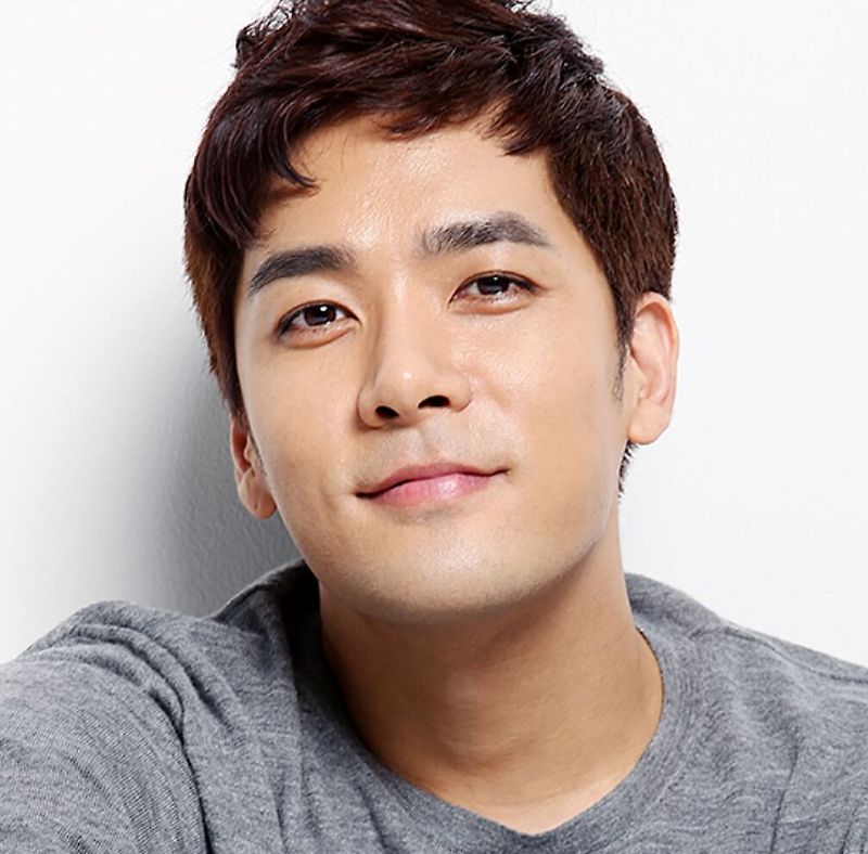 배우 박윤재 프로필, 나이, 키, 고향, 학력, 누나 채림, 소속사