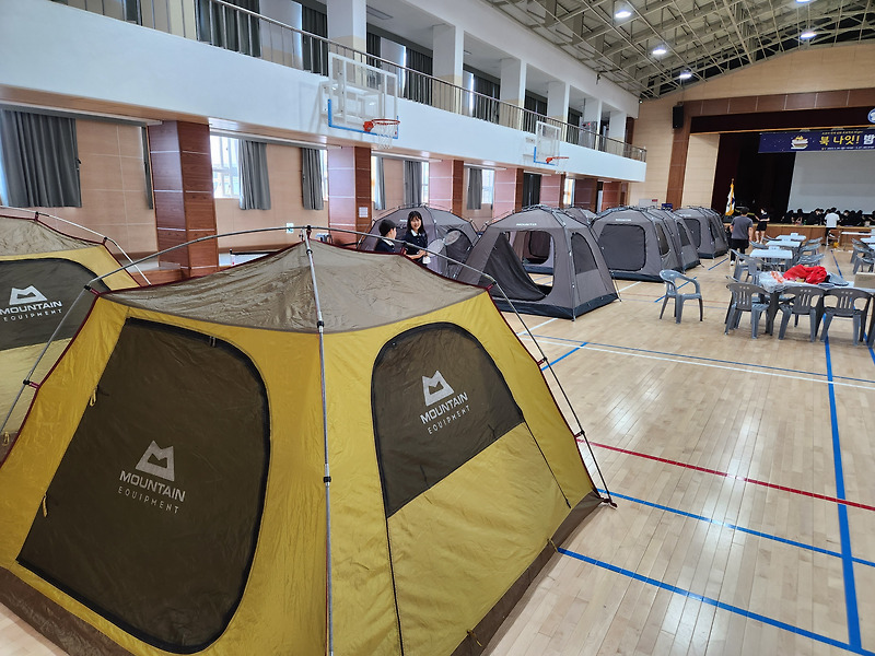 단체 캠핑용품 텐트대여 설치 해주는 아웃도어본부닷컴 입니다