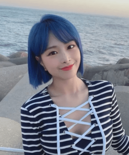 에이프릴 김채원 아버지 SNS에 딸 진단서 이현주와 비교