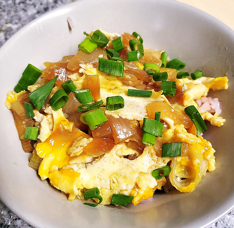 집에서 해먹는 일본식 계란덮밥 재료와 만드는 방법, 계란 효능