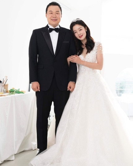 한선화, 웨딩드레스 자태 깜짝 공개[사진]