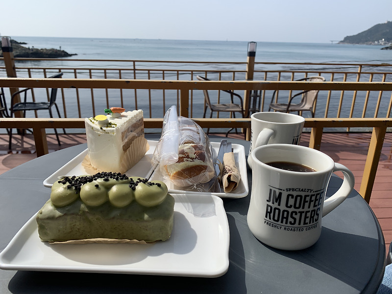 기장 오션뷰 넓은 카페, 제이엠커피 로스터스(JM COFFEE ROASTERS)