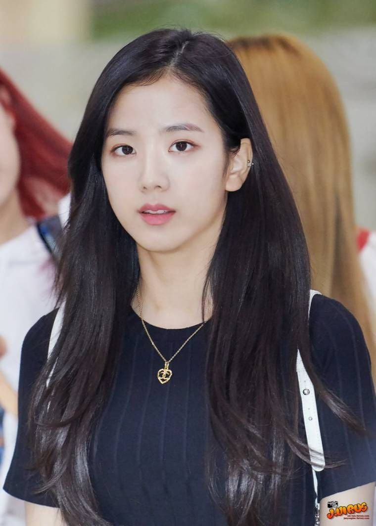 지수 나이 블랙핑크 프로필 골반 본명 키 인스타 언니 국적 오빠 드라마