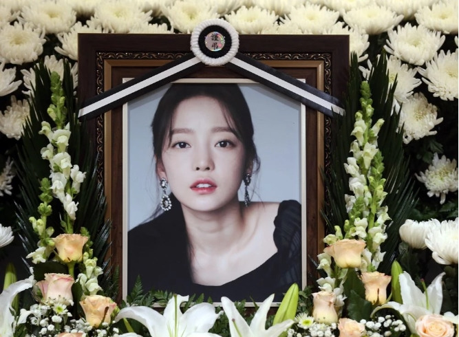 故 구하라, 절도범 침입 개인 금고 도난 면식범?