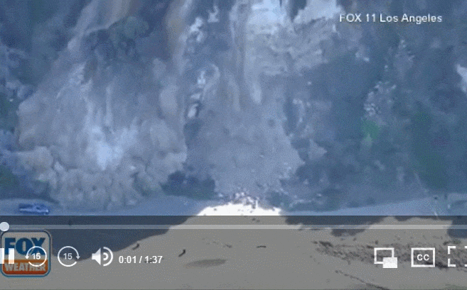 남부 캘리포니아의 해안 절벽 붕괴 Aerial video shows Southern California cliff collapsing onto beach