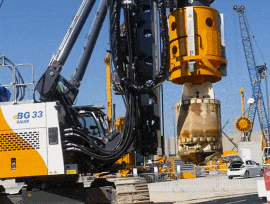세계 최초' 플러그인 전기 드릴링 장비 개발...HS2 프로젝트 시범 운영 중 VIDEO: A ‘world-first’ plug-in electric drilling rig is being piloted