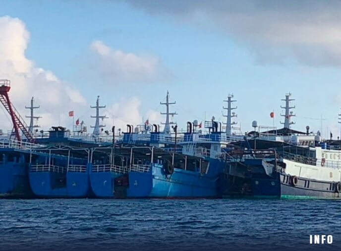 중국 선박들, 수년 간 남중국해 분쟁 지역에 분뇨 폐수 투기 VIDEO:US Expert: Images Show Chinese Ship Waste Endangering Reefs