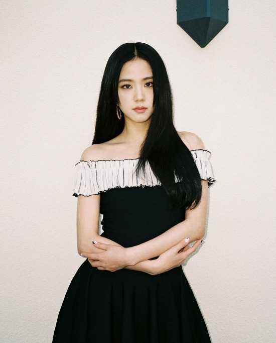 블랙핑크 지수, 고전영화 여주인공 미모!! [사진]