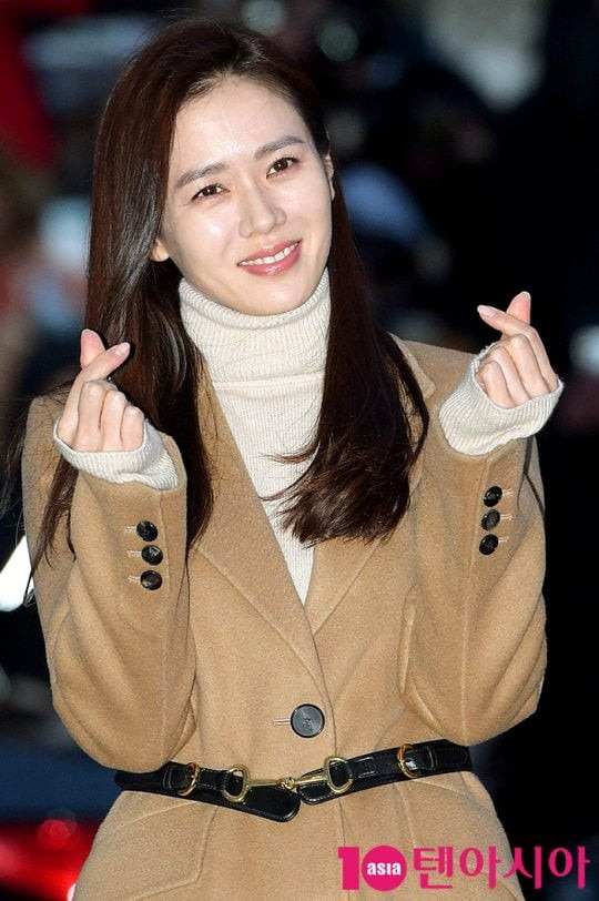 손예진, 무례한 추측에 지쳤나! 사생활 '先 이실직고' [사진]