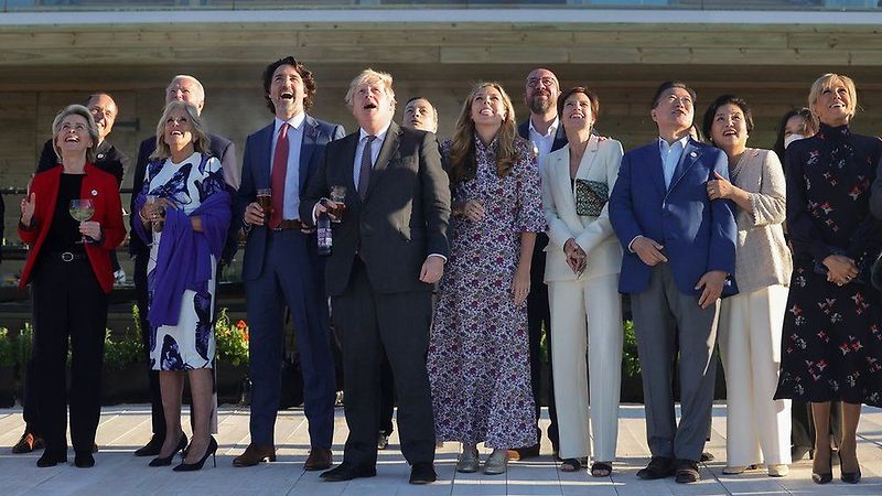 2021년 6월 14일 월스트리트(Wall Street) 헤드라인 뉴스, G7 중국에 대항하기 위해 세계 녹색 인프라 계획 작성, 다우존스 & 나스닥 약간 상승으로 시작, 일론 머스크 & 비트코인, G7 개발도상국에 10..