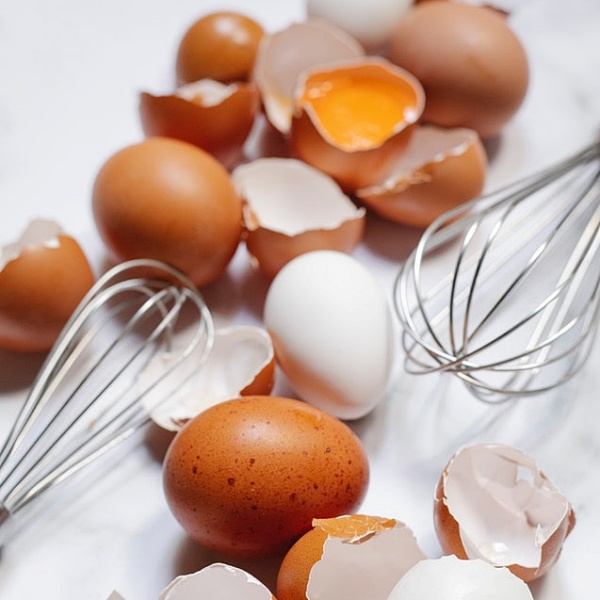 완전식품 계란을 영양가 높게 섭취하기 위해 함께 먹어야 할 음식