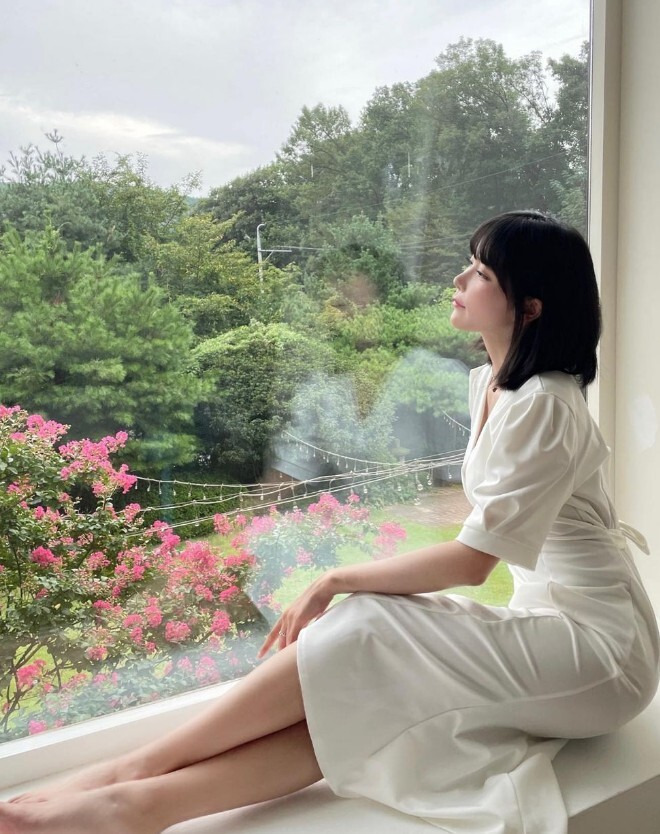 조현영 프로필 명품 몸매 걸그룹 레인보우 인스타 수영복 패션 스타일 소속사 나이 키 데뷔 학력 MBTI