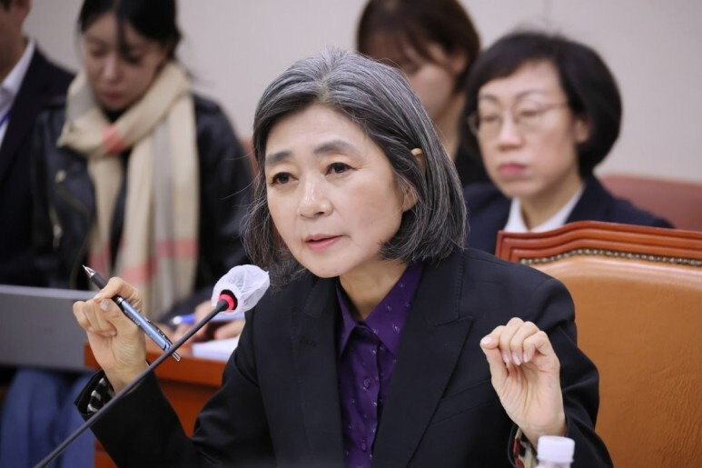 김행 나이 프로필 여가부 남편 결혼 자녀 가족 재산 주식 학력 김건희