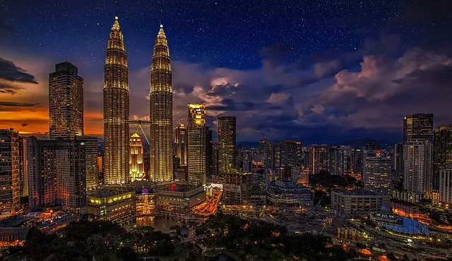 말레이시아 역사/수도/도시/문화/관광/전망 에 대해 알아보기