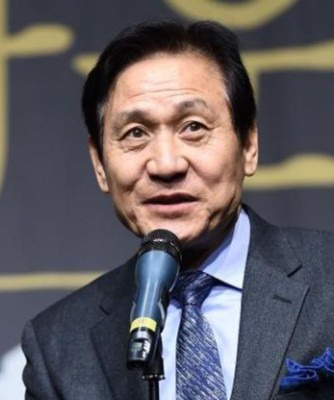 [일상 Issue] 국민배우 안성기 혈액암 투병 호전중 회복 단계 매일 1시간씩 운동
