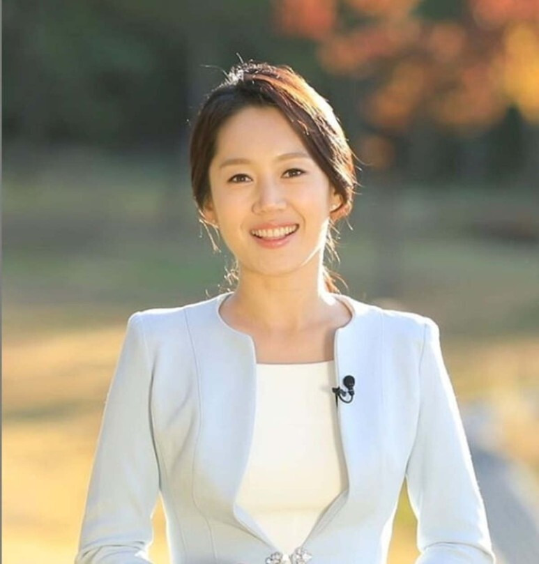 엄지인 나이 아나운서 결혼 남편 직업 오영욱 자녀 고향 가족 프로필