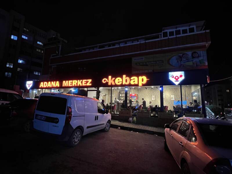 [이스탄불] 친구의 특별한 사랑이 담겨진 식당 ADANA MERKEZ Kebap