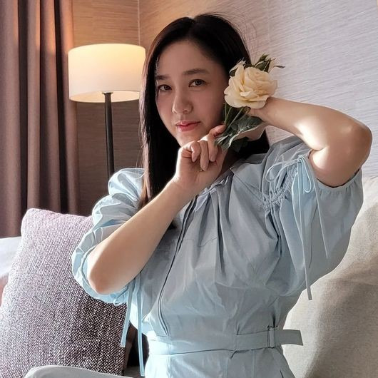 '1300억 재력가' 박주미, 가족사진 최초공개! 21살, 16살 아들,남편도 '훈훈' [사진]