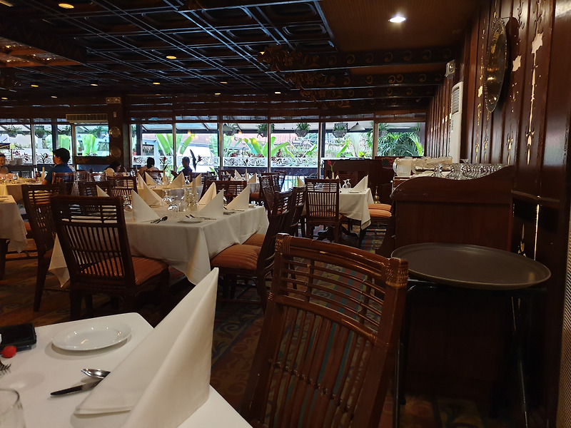 [필리핀/클락] 앙헬레스 지역 유명 스테이크 맛집, 가성비 좋은 오아시스 호텔 스테이크 하우스