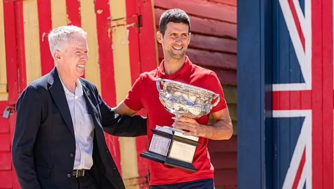 세계 테니스 슈퍼스타 조코비치 호주 정부 상대로 소송 준비...왜 VIDEO: Novak Djokovic may sue as Tennis Australia denies paying legal bills
