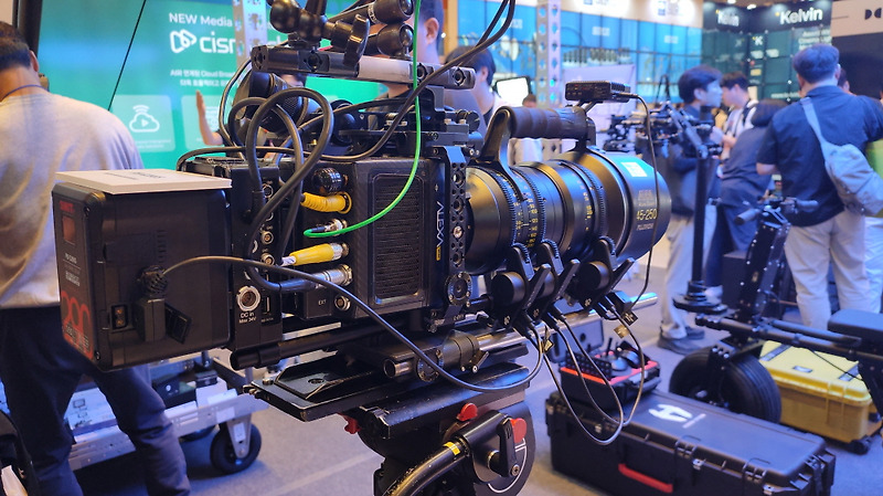 영상기자가 본 코바2024) #드론 #짐벌 dji #TILTA