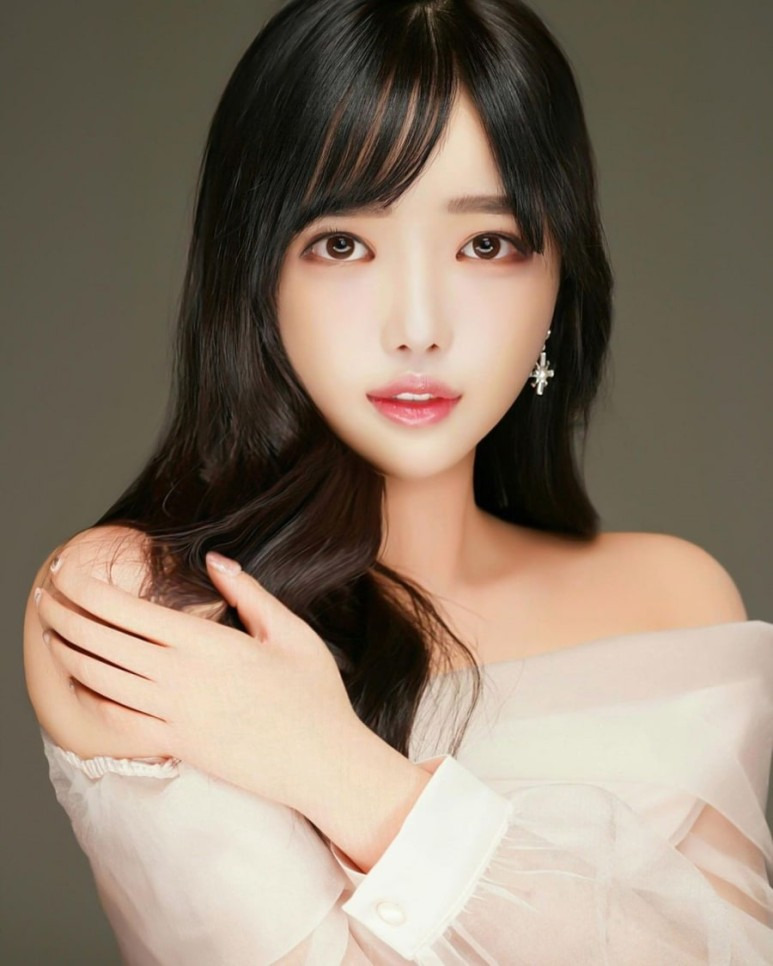 진아림 나이 배우 프로필 조폭 여배우 박세미 맥심 성형전후 인스타