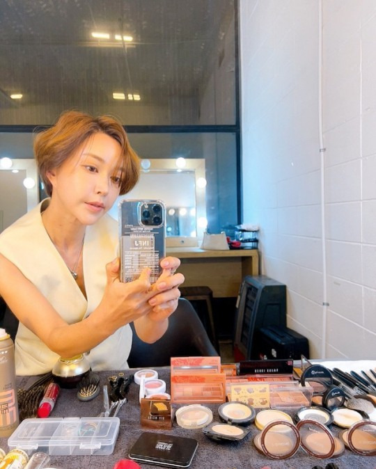 슈, 손목에도 선명한 문신이..복귀하자마자 돌아온 전성기 미모! [사진]