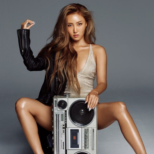 화사 나이 프로필 키 자동차 본명 마마무 인스타 화보 몸매