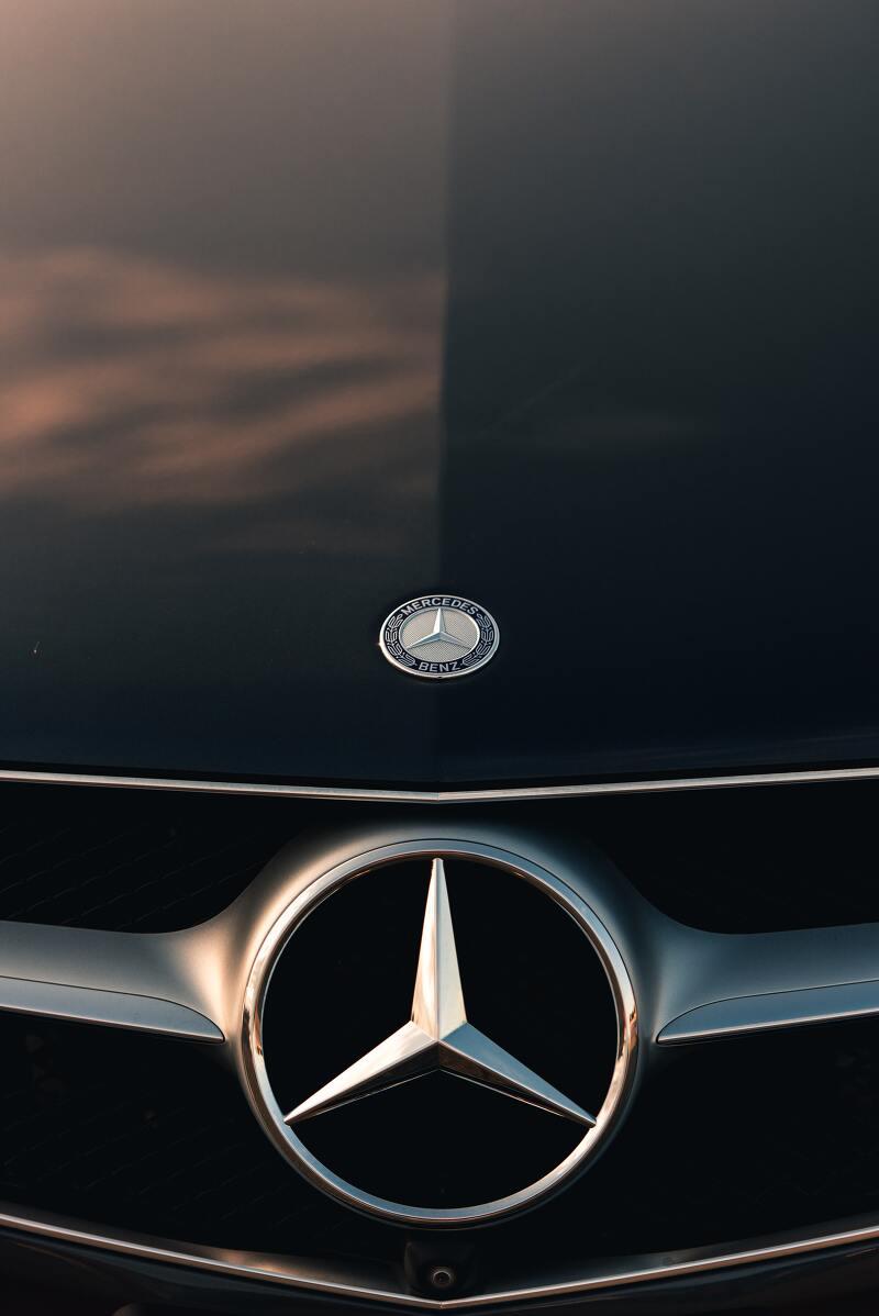 Luxury and Sustainability: Traveling with Mercedes-Benz Electric Vehicles