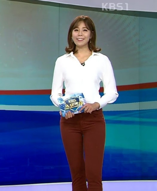 이승현 아나운서 늘씬바디라인, 결혼까지! 39기 공채 아나운서의 사진