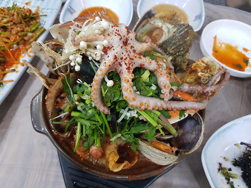 (5점) 통영시 미수동 해물뚝배기+생선구이+회무침 맛집 '통영밥상식당'