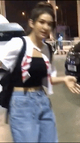 전소미 성장하는 볼륨 몸매