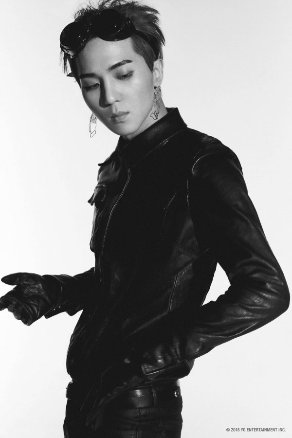 YG, 송민호 클럽 공연에 “개인적 여행, 주의 당부하겠다”