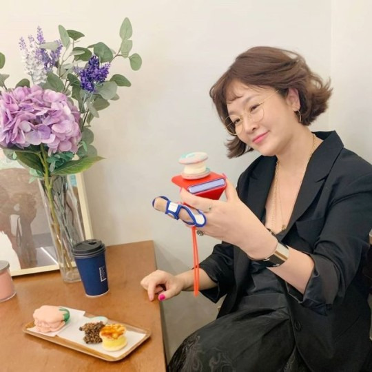 이승연, 갑상선기능저하증 투병 고백 “죽을 병도 아니고..죽어라 한 번”