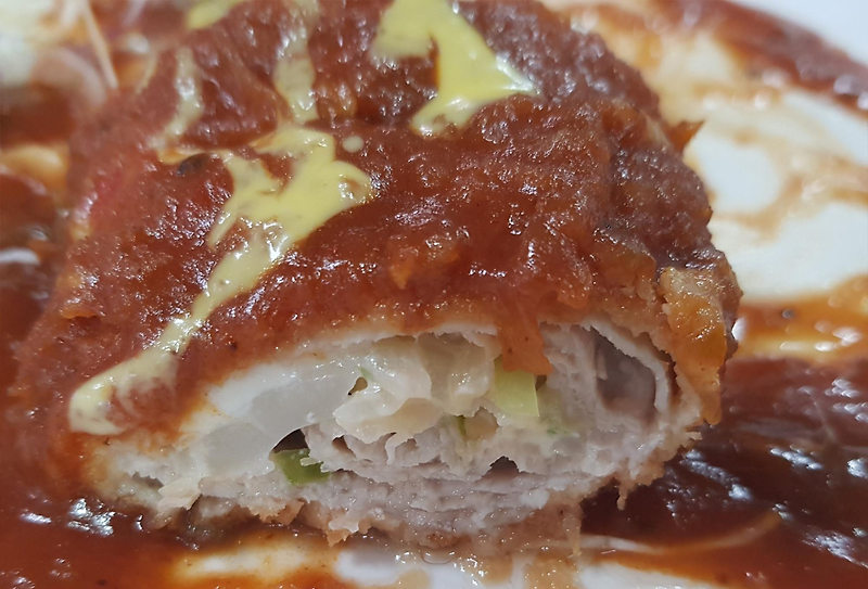 (5점) 대구 서문시장 치즈 돈까스, 쫄면 분식 맛집 '함지박'