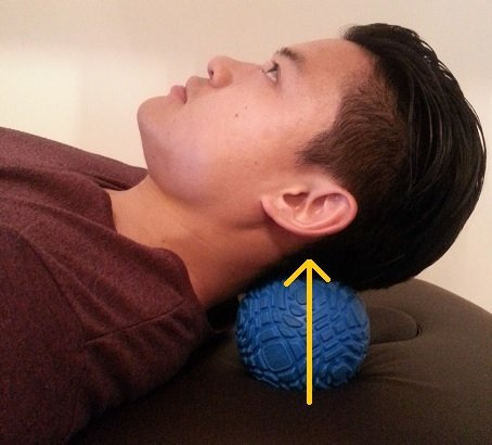 마사지볼을 이용한 후두하근(suboccipital m.) 셀프 마사지 - 거북목,일자목