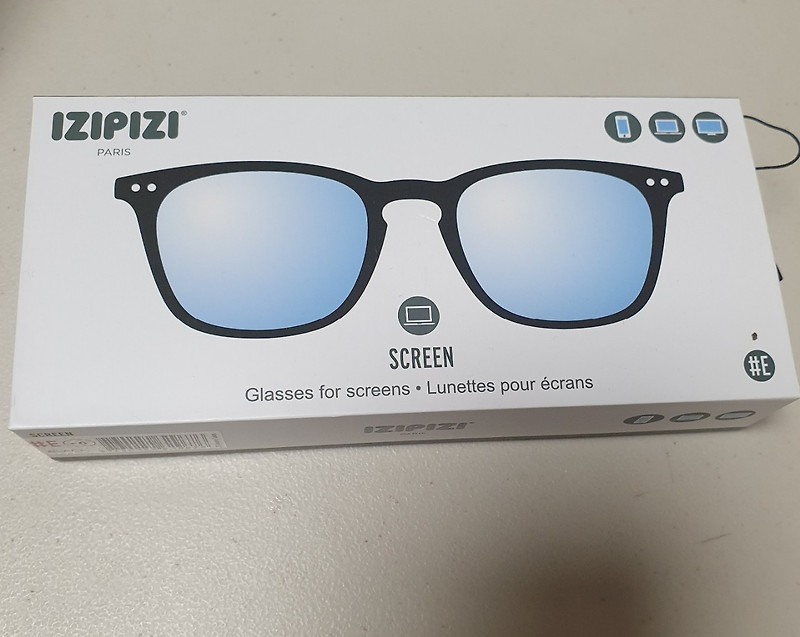 블루라이트 차단 안경의 효과 + 한 달 사용 후기(izipizi)