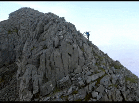 대니 맥어스킬의 경이로운 정상 바이킹 VIDEO: Danny Macaskill: The Ridge