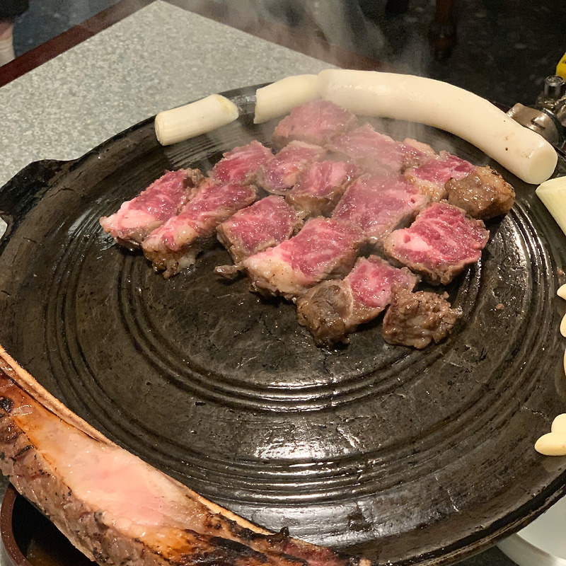 몽탄ㅣ삼각지 몽탄, 짚불구이 우대갈비, 양파볶음밥, 몽탄 웨이팅