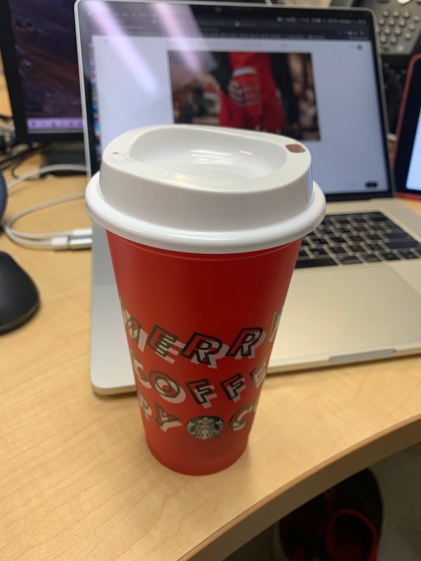 Starbucks reusable red cup 2019 홀리데이 이벤트 스타벅스 무료 컵