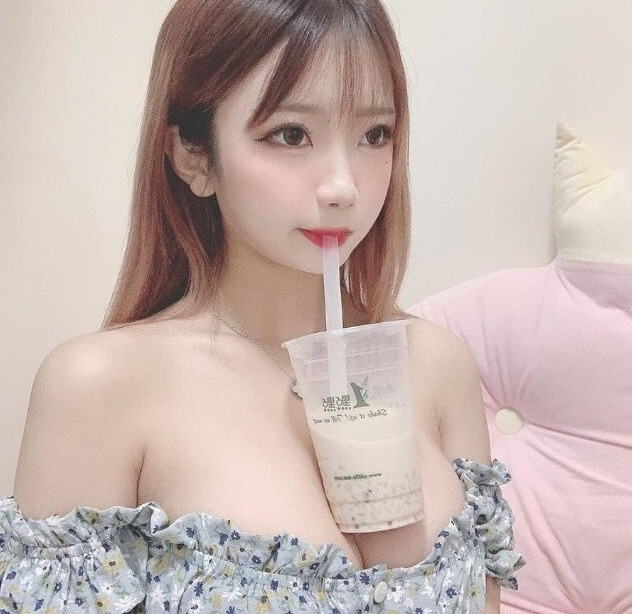 인스타 귀요미 베이글 처자 볼륨