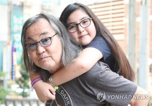한대수 불륜과 이혼.  아버지 실종사건 재조명